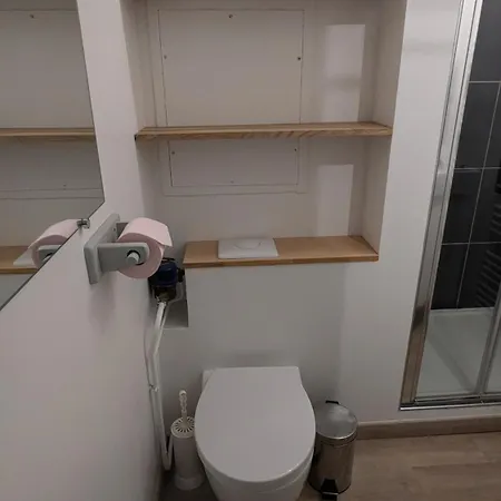 Cosy Mezzanine *