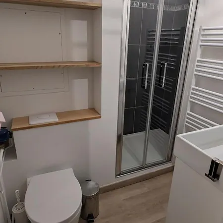 Cosy Mezzanine Apartment